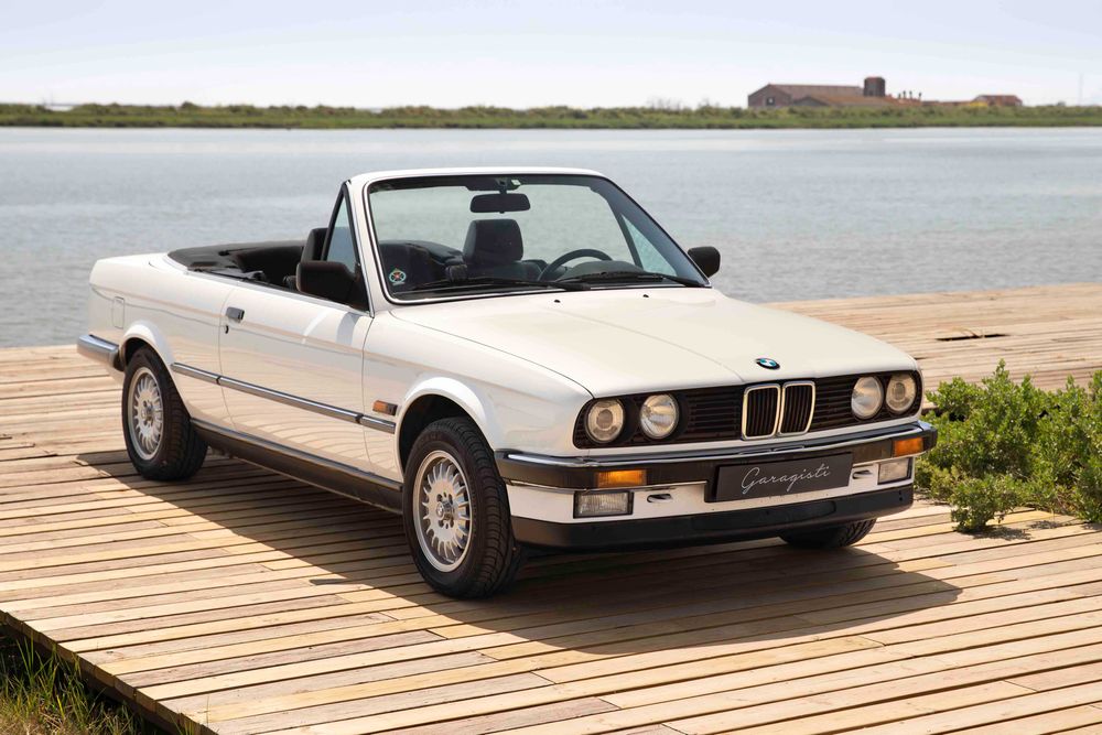 BMW E30 320i Convertible Bucelas • OLX Portugal