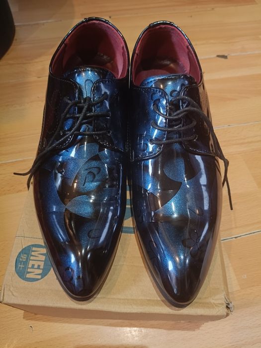 Eleganckie buty wyjściowe męskie