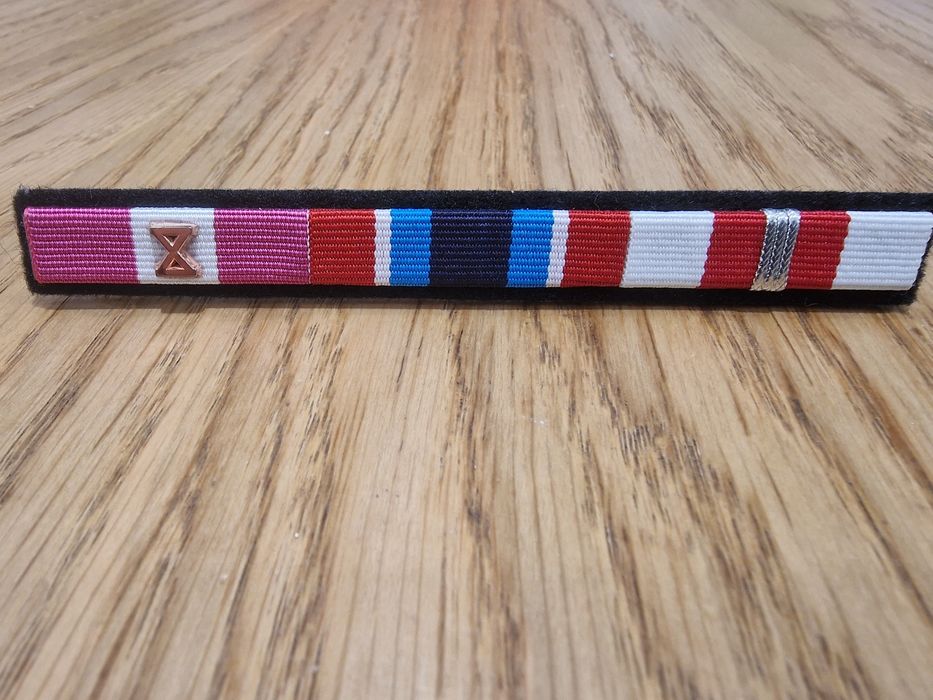 Komplet 3 baretek na pinach PSP