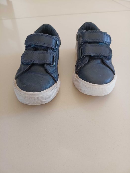 Buty sportowe dziecięce trampki r.23