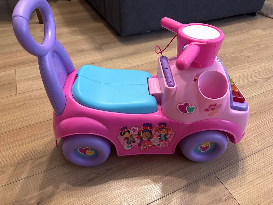 Jeździk, Fisher-Price