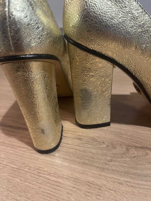 Жіночі туфлі Gucci