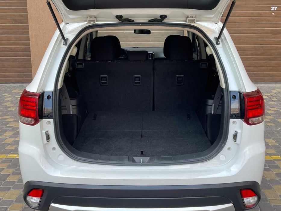 Продам Mitsubishi Outlander 2015. Можна в розстрочку, під викуп.