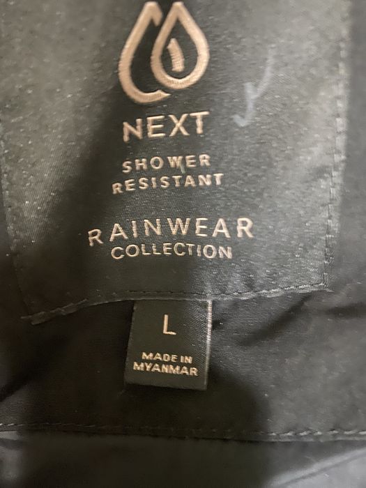 Жіноча жилетка