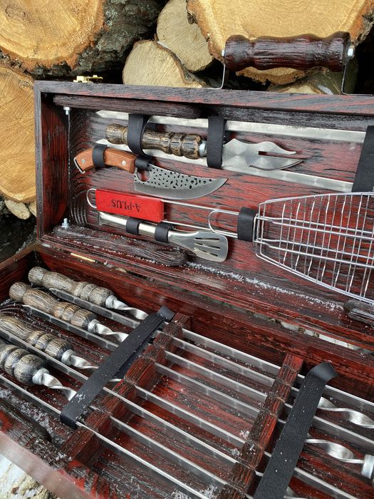 Набір шампурів КАРПАТЬСЬКИЙ подарунок більше, ніж річ чоловіку