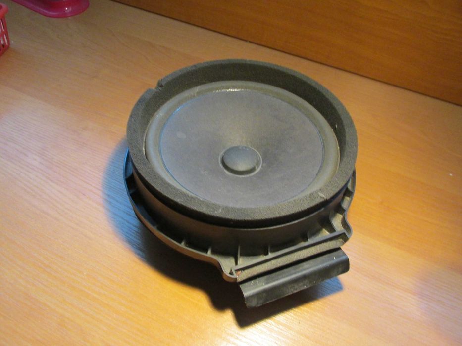 Głosnik do Opel Astra IV 1,6 Esentia.