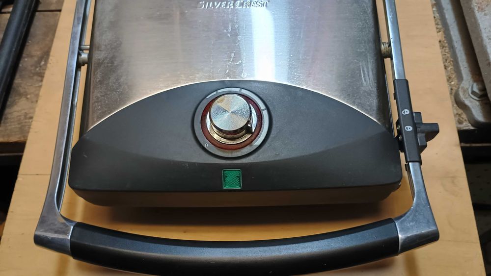 Grill wielofunkcyjny SPM 2000 A1