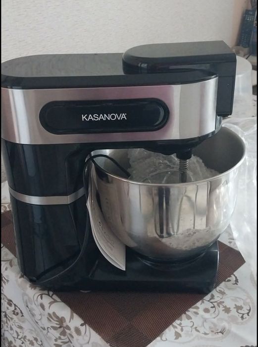 Міксер тістоміс KASANOVA
