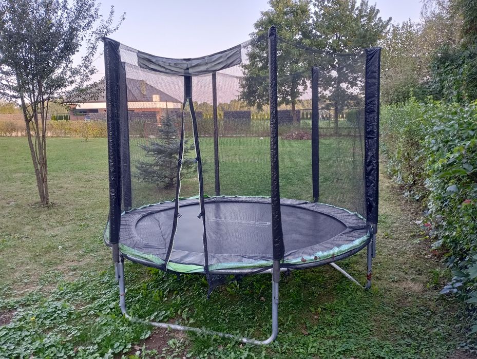 Trampolina ogrodowa