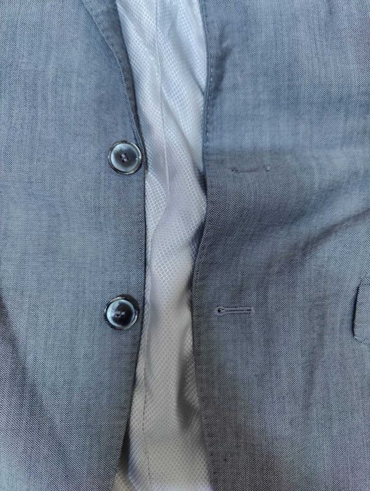 Blazer Zara tam. L em excelente estado.