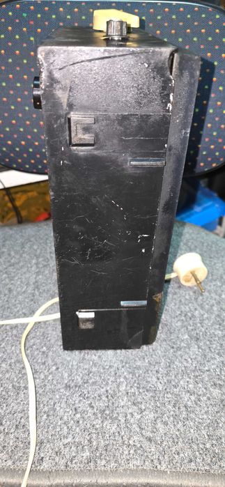 Вінтажний  радіоприймач радіо VEF-201 з FM робочий