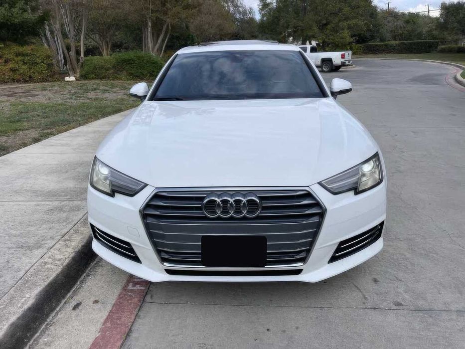 Audi A4 Premium      2017