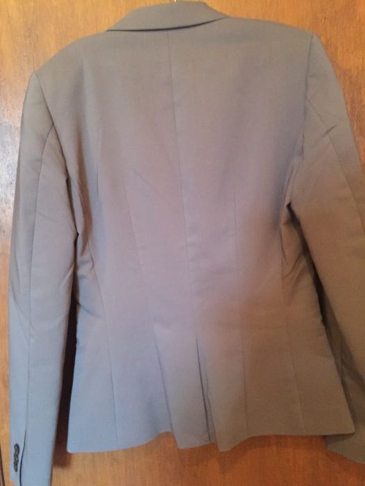 Продам новый пиджак H&M