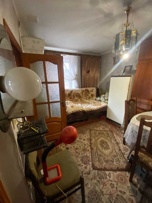 Продаж дешевого будинку з 10-ма сотками землі VS ID:29090