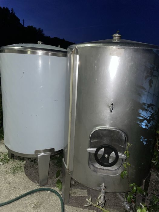 Duas Cubas de 500L