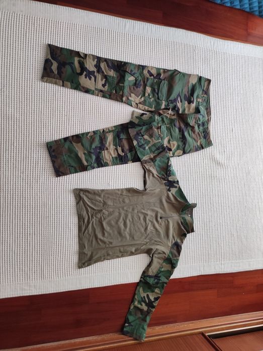 Uniformes Preto e Woodland S Airsoft