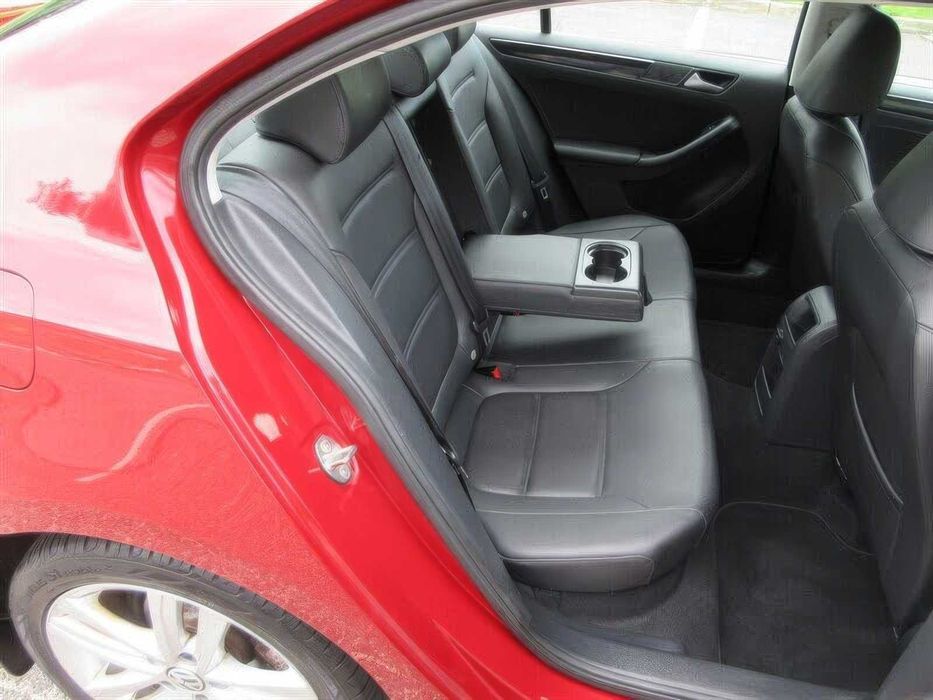 Volkswagen Jetta      2017