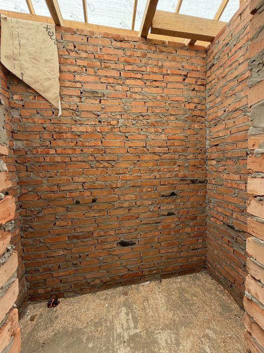 Продаж сучасний будинок на етапі будівництва в с. Голишів(2 км від Боратина) Луцький район