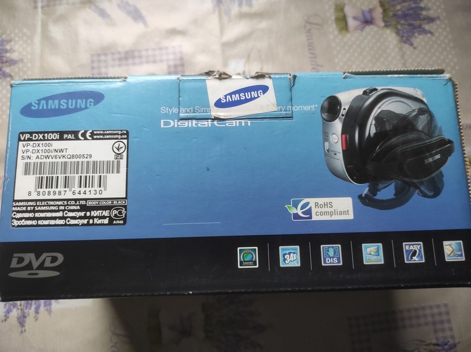 Відеокамера Samsung 	VP-DX100I/NWT