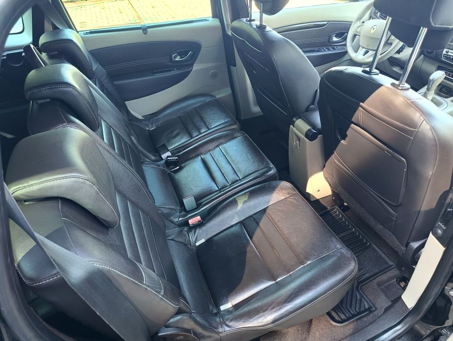 Renault Grand Scenic 2.0 dCi Automat | 7 OSÓB | SKÓRA | NAVI | KLIMATRONIK