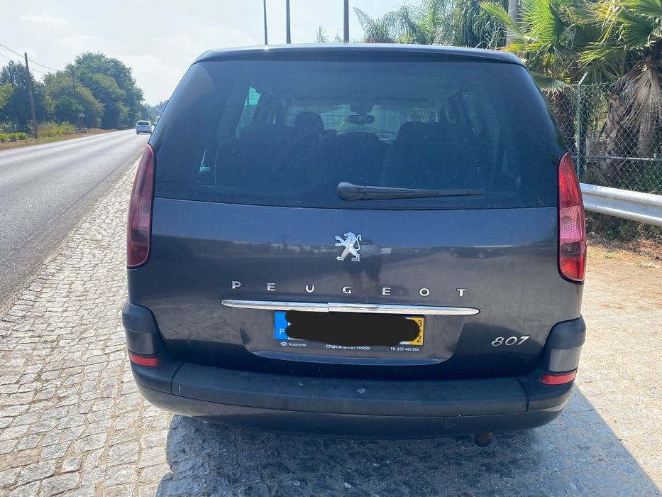 Peugeot 807
7 lugares