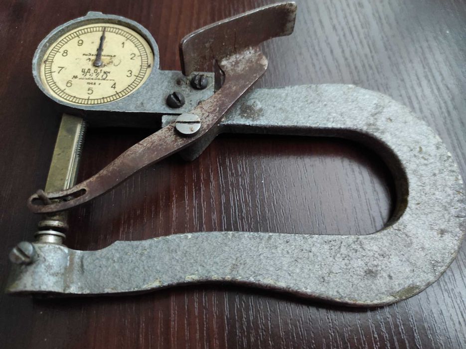 Мікрометр ричажний