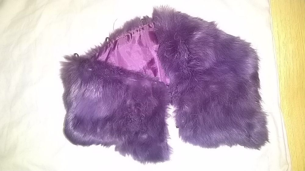 Kołnierzyk  z futerka, królik