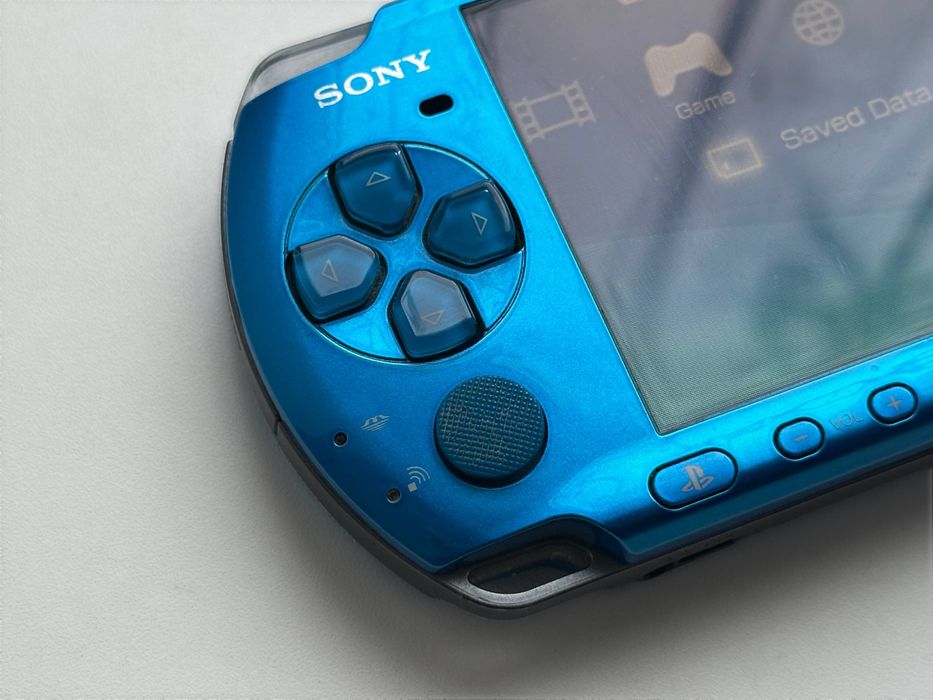 Sony PSP 3000 32 gb синього кольору