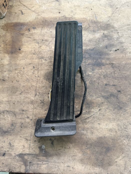 Pedal Acelerador Eletrónico BMW Série 1 (E87/E81) / Série 3 (E90)