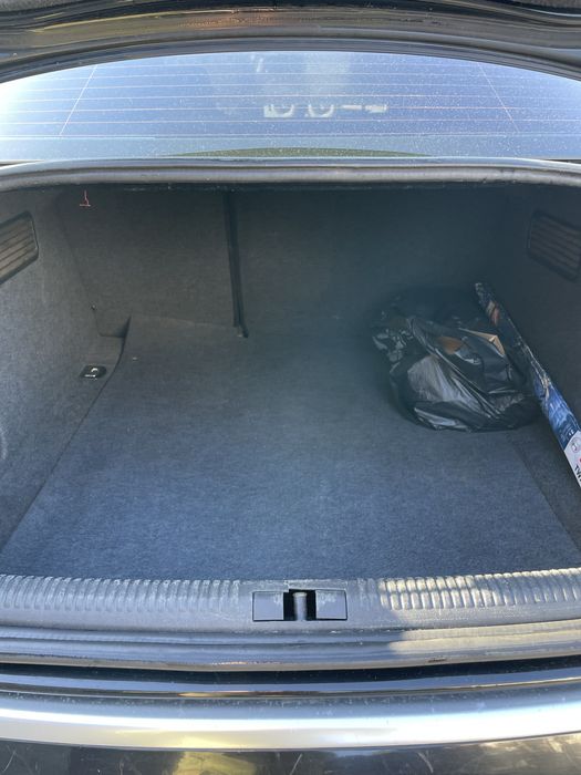 Продам повністью обслужене авто сів поїхав