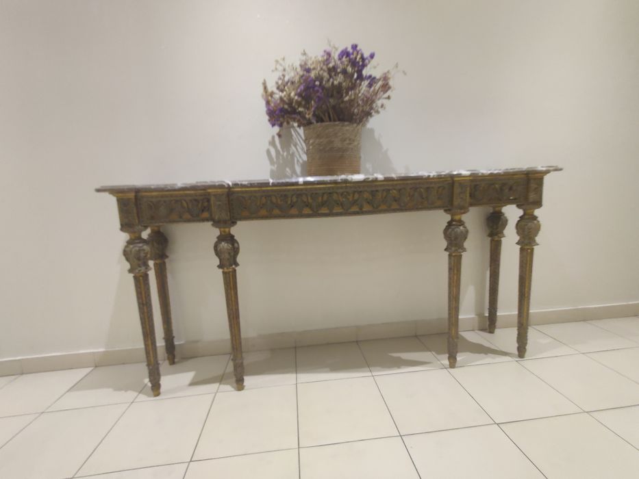 Aparador Antigo Estilo Luís XVI com Tampo em Mármore Breccia Pernense