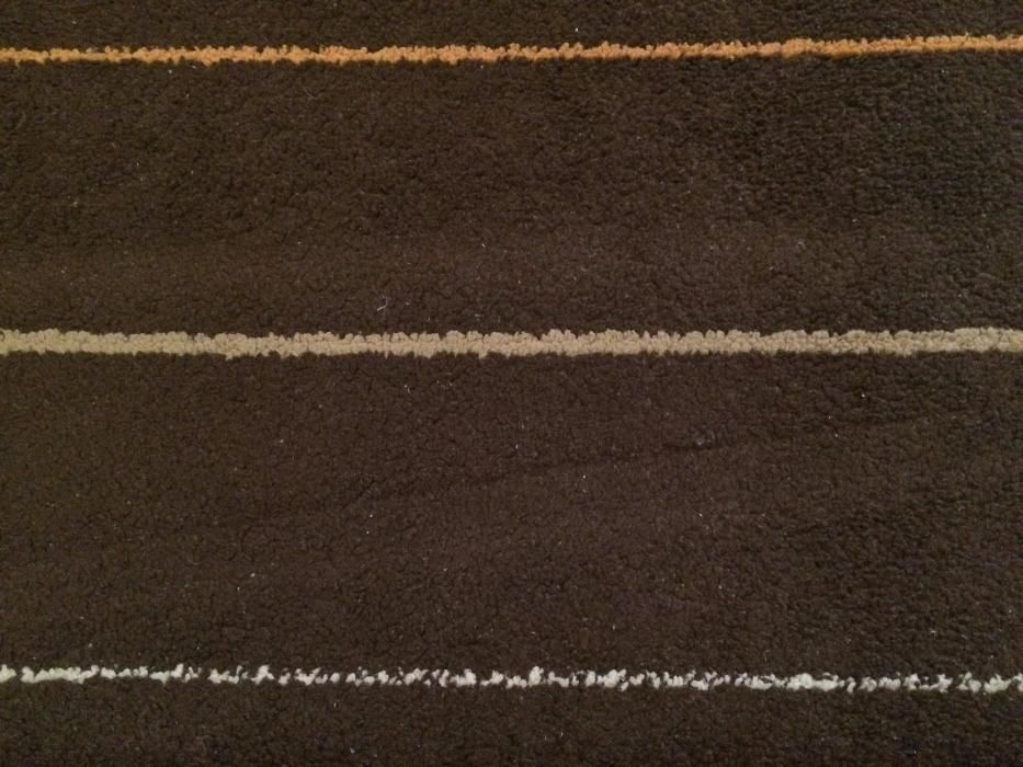 2 Tapetes / Carpetes Castanhos