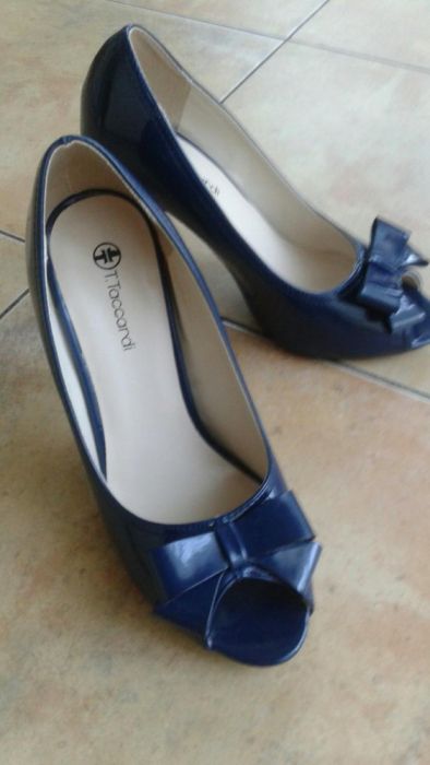 Buty, czółenka, szpilki