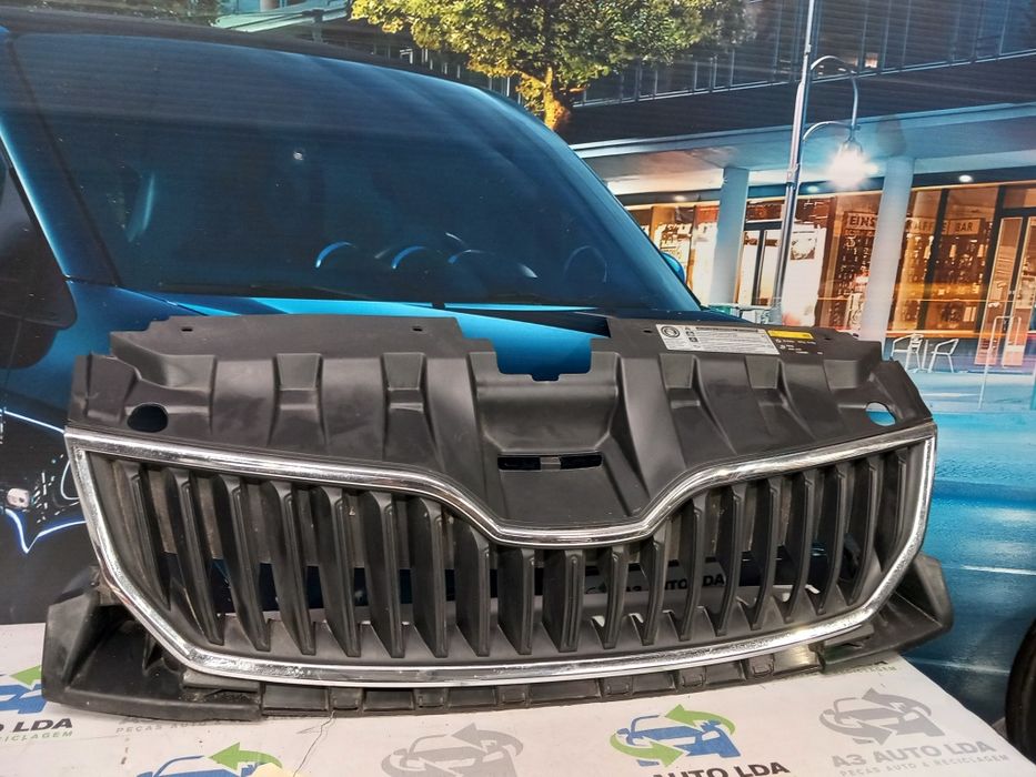 Grelha para Skoda Fabia III