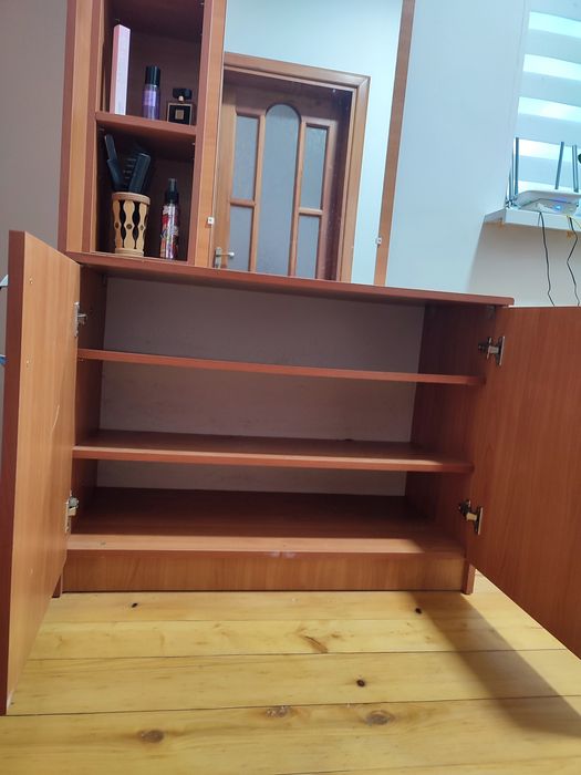 Прихожа в передпокій