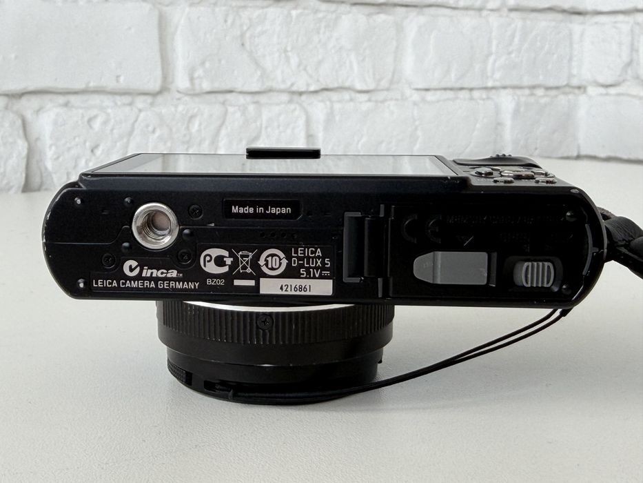 Фотоапарат Leica d-lux 5 (лейка)