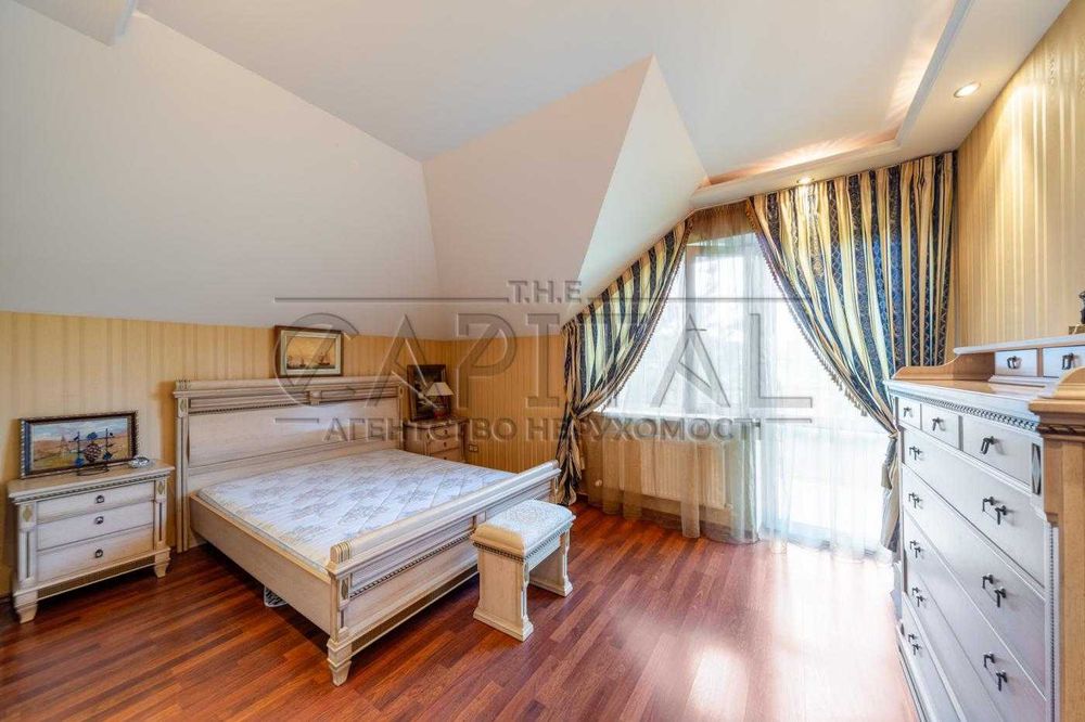 Продаж / будинку Віта Поштова / є гараж / 6 соток