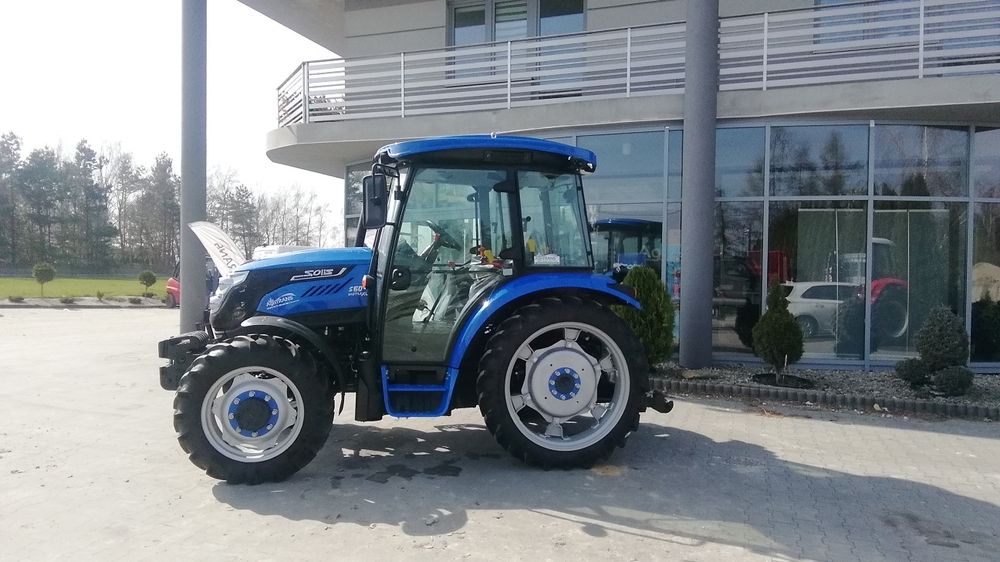 Ciągnik rolniczy/komunalny Solis S60, 60 kM, klima, wąskie koła