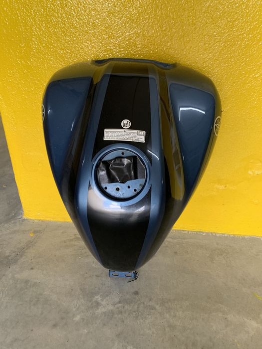 Deposito de gasolina yamaha fz6