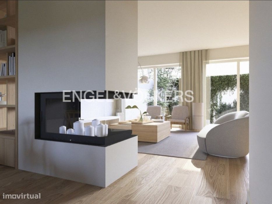 Moradia T4 Com Vista Rio no Alto da Ajuda