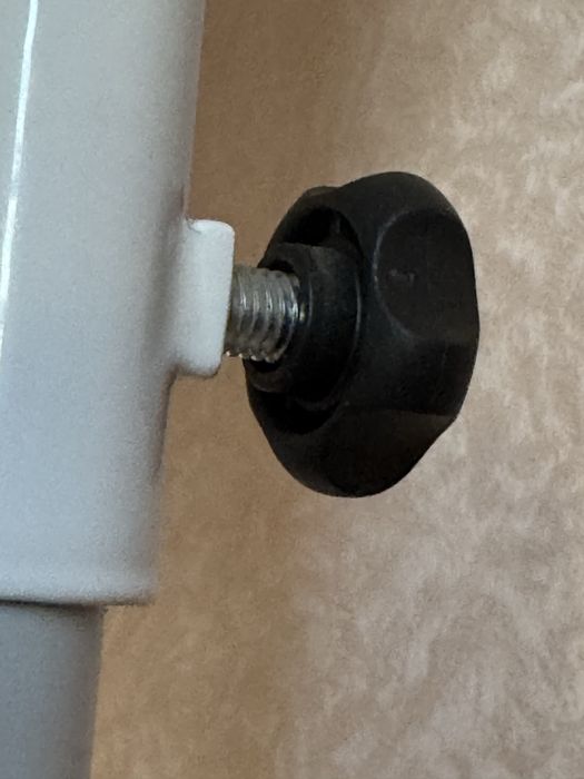 Магнітно-маркерний фліпчарт 70х100 см на тринозі - 1600 грн, як нова