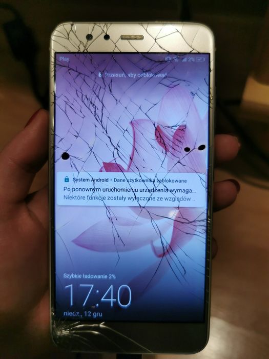 Sprzedam na części Huawei p10 lite