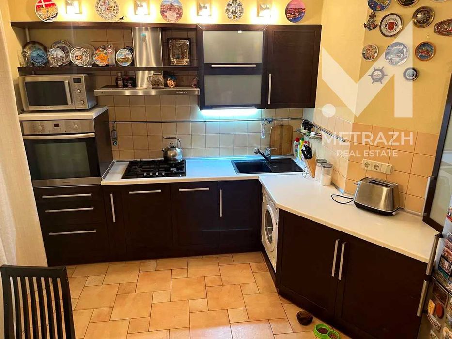 Продам трехкомнатную квартиру с ремонтом на Деревянко метро 23 августа 23 серпня (91126)