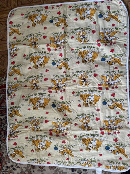 Одіяло дитяче 70 на 110 нове, демісезон