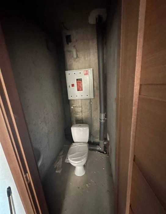 Зданий Буд#1 -49м+кухня-вітальня 18  жк Деснянський героїв енергетиків