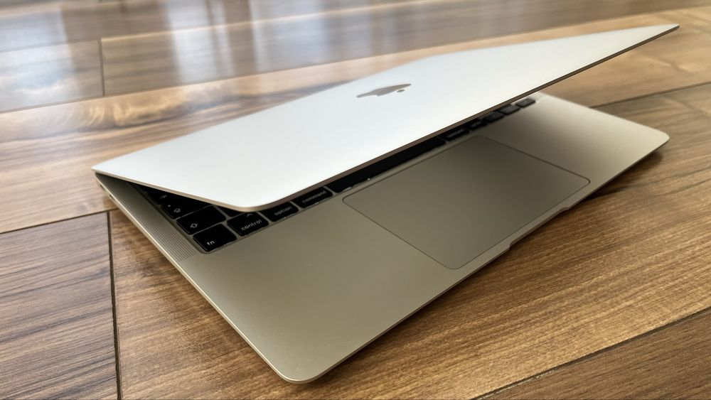 Apple MacBook Air 13" A2179, 2020, Intel i5, 16GB RAM, 256GB SSD