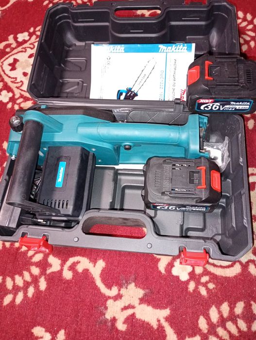 Акамуляторная пила