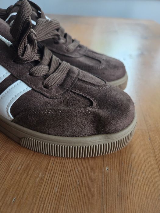 Nowe sneakersy 36