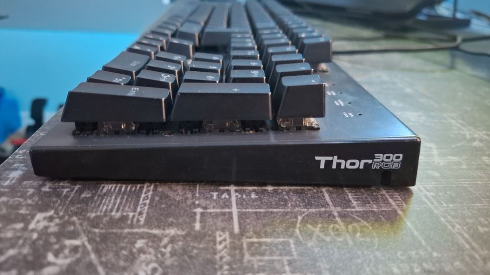 Klawiatura gamingowa Genesis Thor 300 rgb