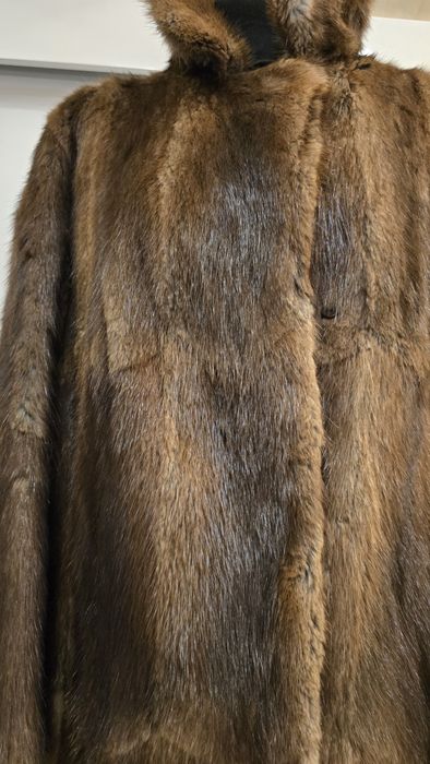 Futro długie  kolor czekoladowy  prawdziwe